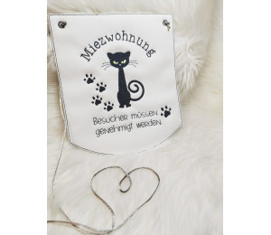 Stickdatei ITH - Wimpel Ösen "Miezwohnung 1"